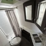 2020 2402BH Trailer bathroom